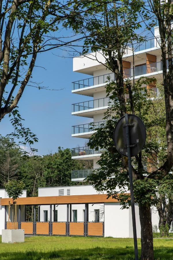 Aquamarina Prima 100 By Renters Apartment Miedzyzdroje Bagian luar foto